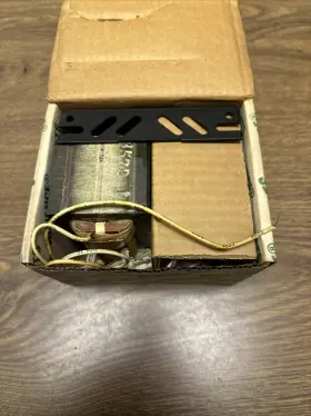 71A3572-001D ADVANCE Core Coil Ballast