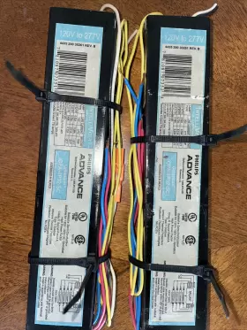 IOPA-1P32-LW-N ADVANCE TRANSFORMER CO Philips Optanium