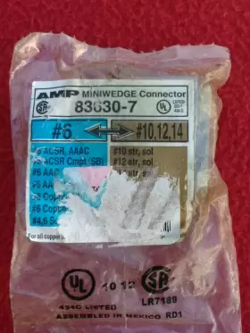 83630-7 AMP Pack Miniwedge Connector #2