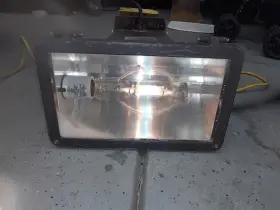 SB22D25MQ ATLAS LIGHTING PRODUCTS Halide Flood Light Fixture #3