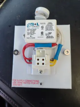 NU6-2128-PSX B-L TECHNOLOGIES Ballast Connector Wall Plate