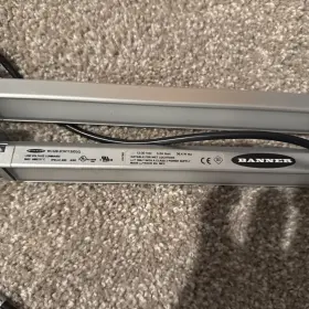 WLS28-2CW1130DSQ BANNER Luminaire Light Strip Voltage
