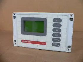R305 CONSORT Controller
