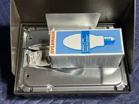 8040060013 COOPER LIGHTING Lamp Bulb Box #3