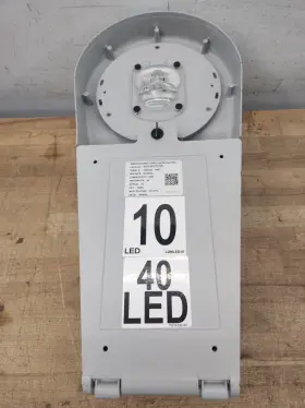 VERDCA140730UT3U118393 COOPER Lighting Street Lamp