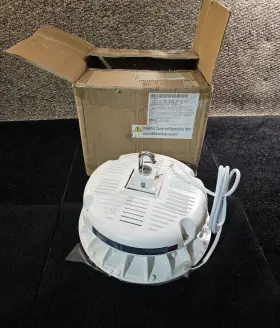 VUE-A-UV-12L-50K8-M-UL-10V CREE Lighting Vuepoint Mount