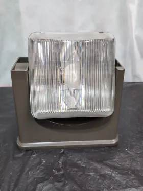 CTL50SR254L CROUSE-HINDS Nos Eaton Wall Light Hps Mount