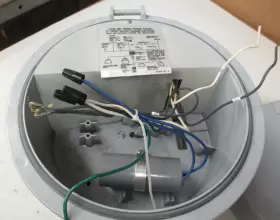 DMVM2C250GP-MT CROUSE HINDS Cooper Hazardous Explosion Light