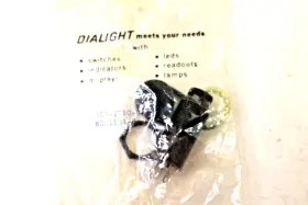 803-1710-0332-540 DIALIGHT Incandescent Lamp