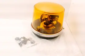 443112-02 FEDERAL SIGNAL Amber Rotating Beacon Warning Light