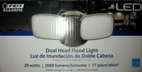 S10DFL-3WYDDSS FEIT ELECTRIC Dual Head Flood Light Finish
