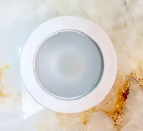 409W FUTURE DESIGNS Recessed Recess Flush Mount Frosted Lens