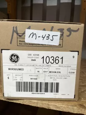10361 GE Box Halide Lamp Med