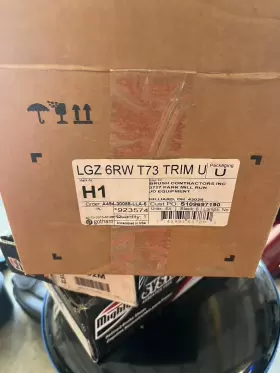 6RW-T73 GOTHAM Lgz Prismatic Lens #2