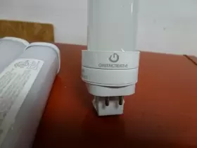 8.5PLH-840-DIR GREEN CREATIVE Bulb #2