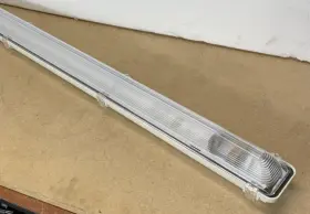90327526 H.E WILLIAMS He Vaportight Fluorescent Light Fixture