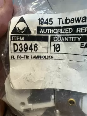 D3946 H-H FLUORESCENT Lampholder #3