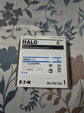 TL42SMW HALO Square Pinhole Recessed Recess Family