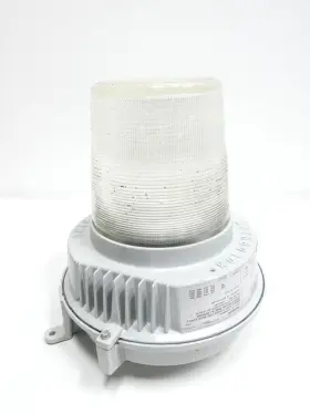 PETL10DMHMTP5-S HOLOPHANE Light Fixture #2