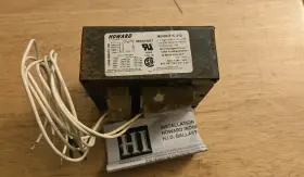 M0400-71C-212-DK HOWARD Halide Ballast