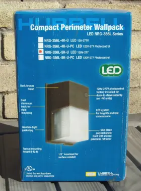 785988567164 HUBBELL Perimeter Wallpack