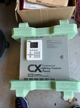 CX082S082NM HUBBELL Lighting Control Panel Box