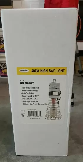 HBLMHHB400 HUBBELL Bay Light Box