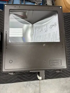 MVK-0400P-268-PCR1 HUBBELL Flood Light Halide Magnuliter