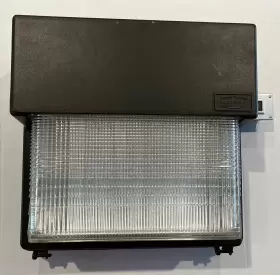 PGM-150S-128-1 HUBBELL Light Wall Pole Mount Fixture Volts