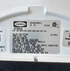 SRT2-65-35K8-5QW-UNV-WHR HUBBELL Beacon Lighting Ud Parking