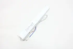 LF2B-C4P-ATHWW2-1M IDEC Light Fixture #3