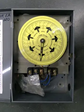 T7401BC INTERMATIC Pole Switch #3