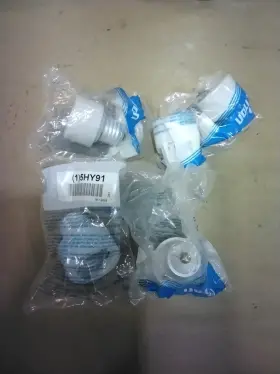 5HY91 LEVITON Base Porcelain Socket Extension