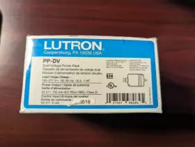 1017-4716 LUTRON Dual Voltage Power Pack