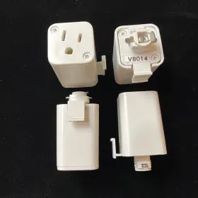 NT-327 NORA Pack Lighting Outlet Adapter Female Grounded