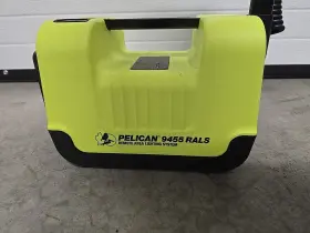 RALS-9455 PELICAN Remote Area Lighting Charger #2