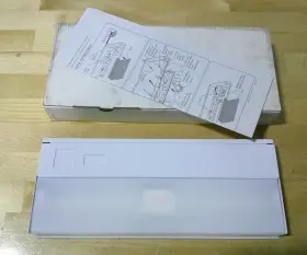 SL18-120-EB-LP PHILIPS Brite Undercabinet Light