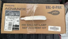 77L570-001D PHILIPS ADVANCE Lamp Ballast Halide Kit #2
