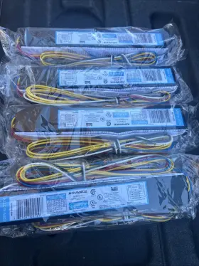 ICN4P32N35I PHILIPS ADVANCE Fluorescent Ballasts