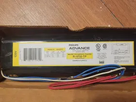 R1P32TP PHILIPS ADVANCE Rapid Start Ballasts Lamp