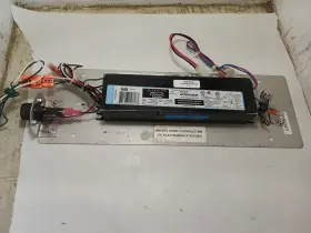 XI095C275V054BSF1 PHILIPS Advance Led Driver