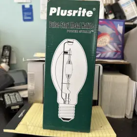 MS320-ED-28-PS-U-4K PLUSRITE Halide Lamp