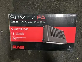 SLIM17FAFC40 RAB Dlc Led Wall Pack Equal