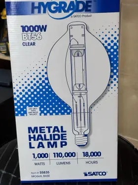 MH1000 SATCO HYGRADE Box Base Mogul Halide Light Bulb