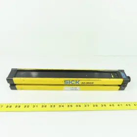 1015038 SICK Safety Light Curtain Guarded