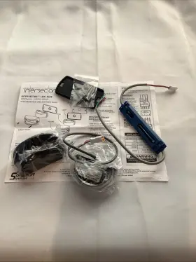 ENT3B3W SOUNDOFF SIGNAL Intersector Mount Light