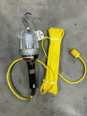 XP-162 STEWAT BROWNE Stewart Explosion Handlamp