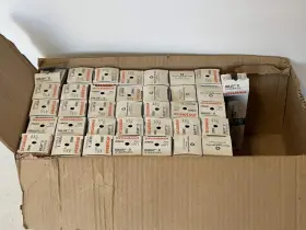 20692-4 SYLVANIA Dulux Fluorescent Bulb