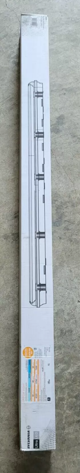 65700 SYLVANIA Ultra Led Vapor Light Fixture