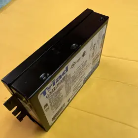 C242UNVBE TRIAD Cf Ballast Bulbs